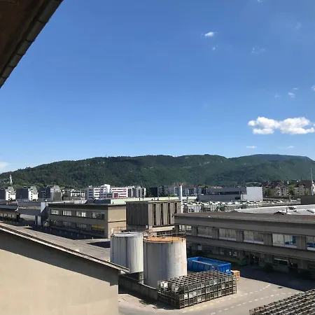 Un Petit Bout De Reve, Balcon, Parking & Proche Centre Apartment *