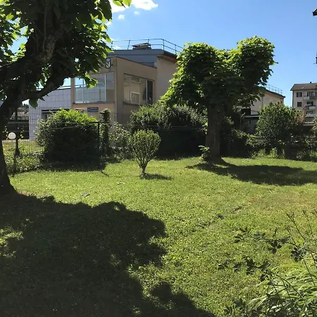 Apartment Un Petit Bout De Reve, Balcon, Parking & Proche Centre Annecy