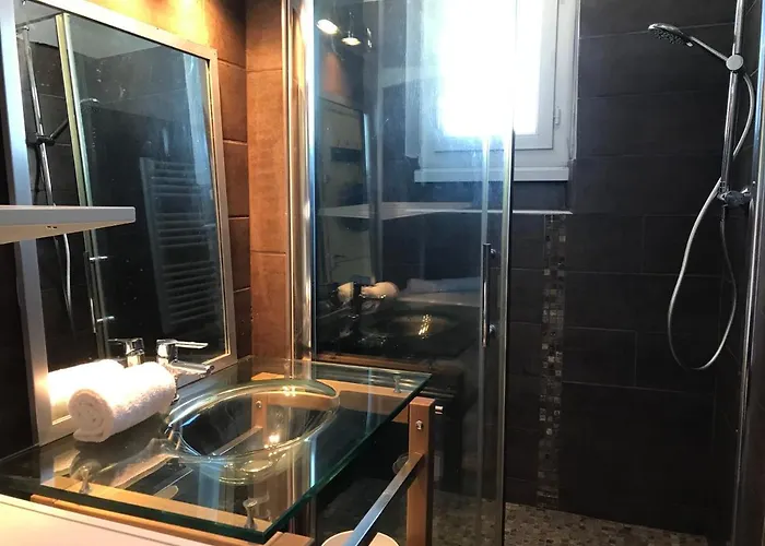 公寓 Un Petit Bout De Reve, Balcon, Parking & Proche Centre *