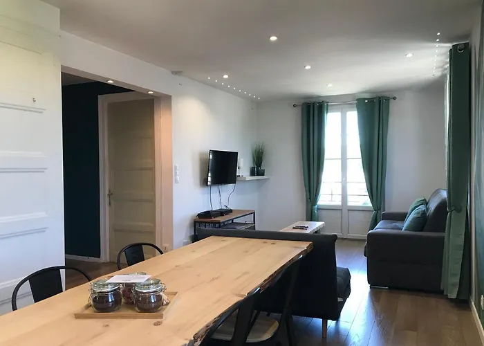 Un Petit Bout De Reve, Balcon, Parking & Proche Centre 公寓